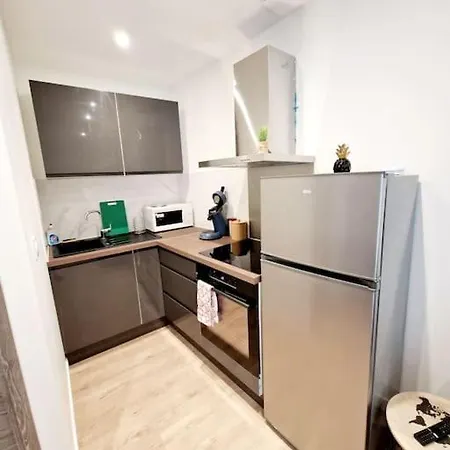 Moderne Neuf F2 Centre Апартаменты *