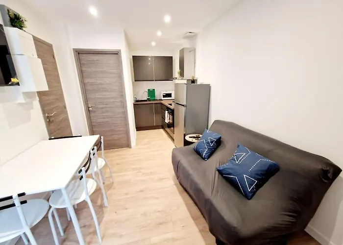 Moderne Neuf F2 Centre Appartamento